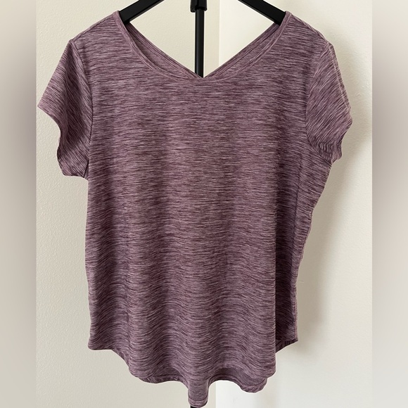 Eddie Bauer Trail Heathered Purple Short Sleeve Top - Picture 1 of 6